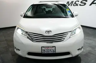 2016 Toyota Sienna