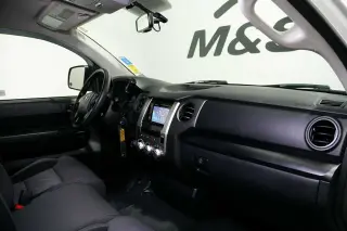 2017 Toyota Tundra 4WD SR