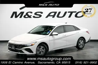 2024 Hyundai Elantra SE