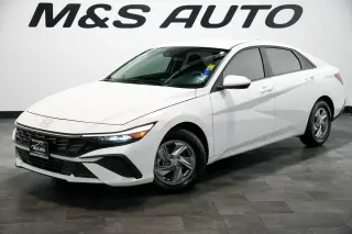 2024 Hyundai Elantra SE