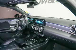 2022 Mercedes-Benz A 220