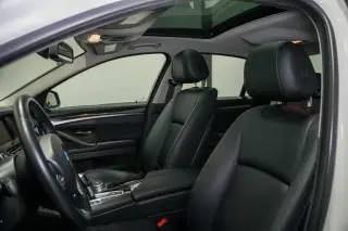 2015 BMW 5 Series 528i