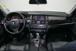 2015 BMW 5 Series 528i