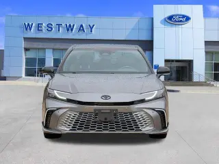 Toyota Camry 2025 SE 4dr Sedan