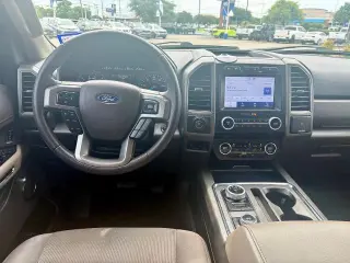 Ford Expedition MAX 2021 4x4 XLT 4dr SUV