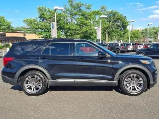 Ford Explorer 2023 AWD XLT 4dr SUV