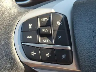 Ford Explorer 2023 AWD XLT 4dr SUV