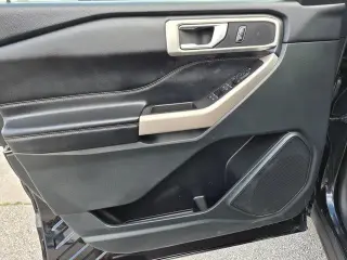 Ford Explorer 2023 AWD XLT 4dr SUV