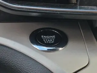 Ford Explorer 2023 AWD XLT 4dr SUV