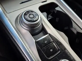 Ford Explorer 2023 AWD XLT 4dr SUV
