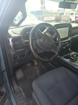 Ford F-150 2023 4x2 XL 4dr SuperCrew 5.5 ft. SB