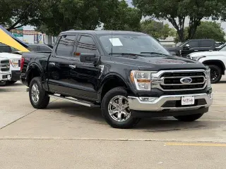 Ford F-150 2022 4x4 Lariat 4dr SuperCrew 5.5 ft. SB