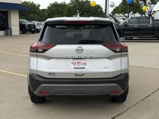 Nissan Rogue 2023 SV 4dr Crossover