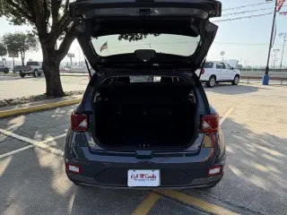 Hyundai VENUE 2025 SEL 4dr Crossover
