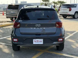 Hyundai VENUE 2025 SEL 4dr Crossover