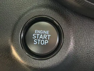 Hyundai VENUE 2025 SEL 4dr Crossover
