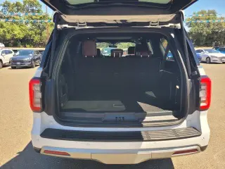 Ford Expedition MAX 2023 4x4 Limited 4dr SUV