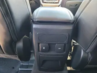 Ford Explorer 2023 AWD XLT 4dr SUV