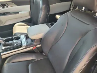 Kia Carnival 2023 LX 4dr Mini-Van