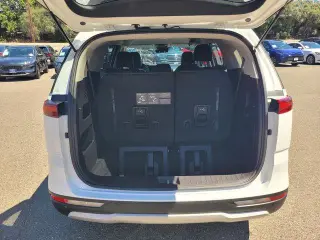 Kia Carnival 2023 LX 4dr Mini-Van