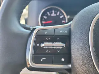 Kia Carnival 2023 LX 4dr Mini-Van