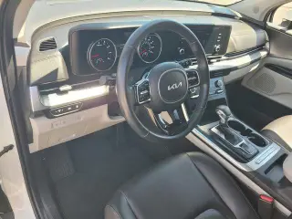 Kia Carnival 2023 LX 4dr Mini-Van