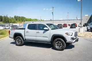 Toyota Tacoma 2019 4x4 TRD Pro 4dr Double Cab 5.0 ft SB 6M