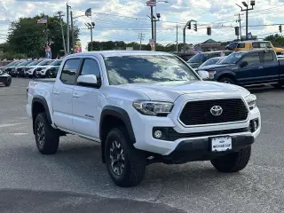 Toyota Tacoma 2017 4x4 TRD Pro 4dr Double Cab 5.0 ft SB 6A
