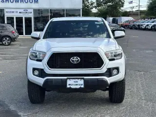 Toyota Tacoma 2017 4x4 TRD Pro 4dr Double Cab 5.0 ft SB 6A