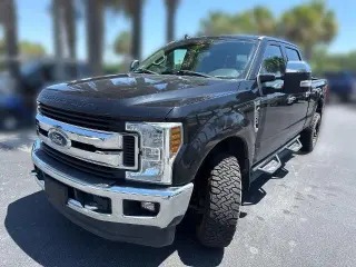 Ford F-250 Super Duty 2019 4x4 King Ranch 4dr Crew Cab 6.8 ft. SB Pickup