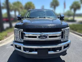 Ford F-250 Super Duty 2019 4x4 King Ranch 4dr Crew Cab 6.8 ft. SB Pickup