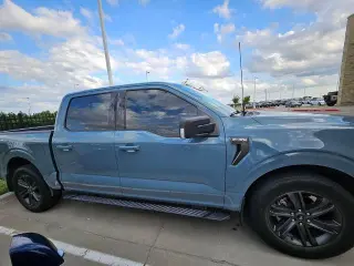 Ford F-150 2023 4x2 Lariat 4dr SuperCrew 6.5 ft. SB