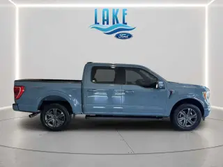 Ford F-150 2023 4x4 XL 4dr SuperCrew 5.5 ft. SB