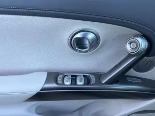 Genesis GV60 2023 AWD Advanced 4dr SUV