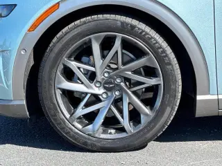 Genesis GV60 2023 AWD Advanced 4dr SUV