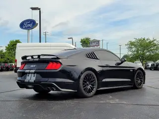 Ford Mustang 2019 GT 2dr Fastback