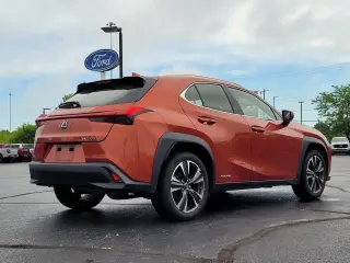 Lexus UX 250h 2019 AWD 4dr Crossover