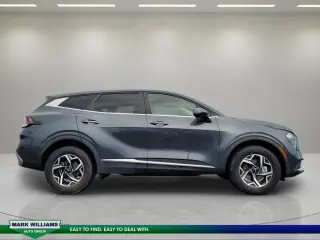 Kia Sportage 2023 AWD LX 4dr SUV
