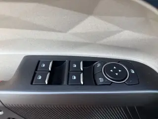 Ford Maverick 2026 AWD Lariat 4dr SuperCrew 4.5 ft. SB