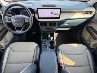 Ford Maverick 2026 AWD Lariat 4dr SuperCrew 4.5 ft. SB