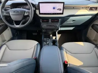 Ford Maverick 2026 AWD Lariat 4dr SuperCrew 4.5 ft. SB