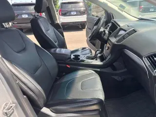 Ford Edge 2016 Titanium 4dr Crossover