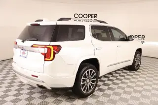 GMC Acadia 2022 Denali 4dr SUV