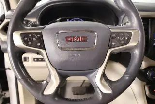 GMC Acadia 2022 Denali 4dr SUV