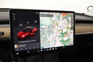 Tesla Model Y 2023 AWD Performance 4dr Crossover