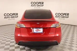 Tesla Model Y 2023 AWD Performance 4dr Crossover