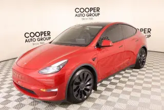Tesla Model Y 2023 AWD Performance 4dr Crossover