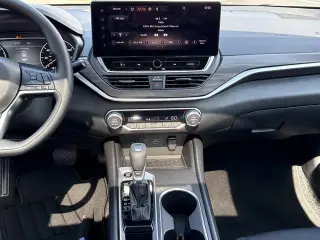Nissan Altima 2025 2.5 SV 4dr Sedan