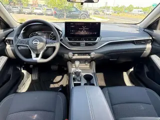 Nissan Altima 2025 2.5 SV 4dr Sedan