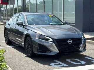 Nissan Altima 2025 2.5 SV 4dr Sedan